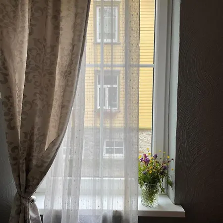 Apartamento Cozy With Private Bedroom Talin